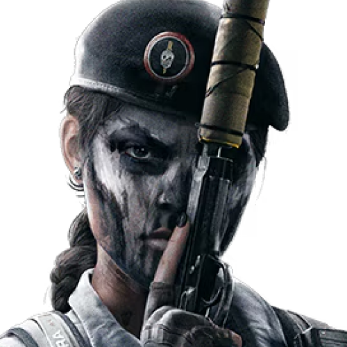 Таина "Caveira" Перейра