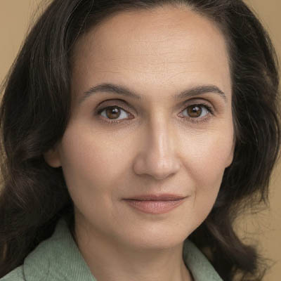 Нина Александрова