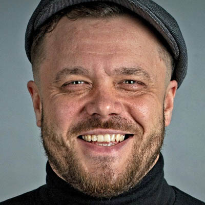 Артур Иванов