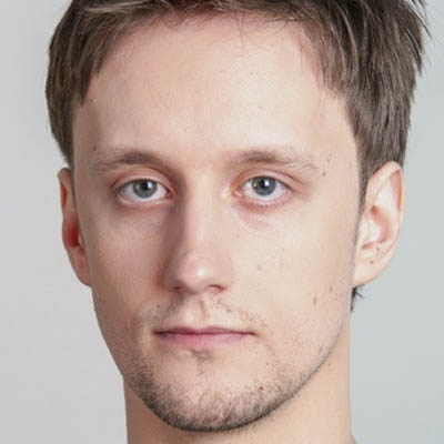 Юрий Титов