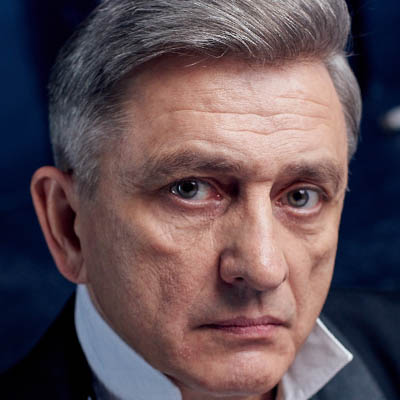 Анатолий Петров