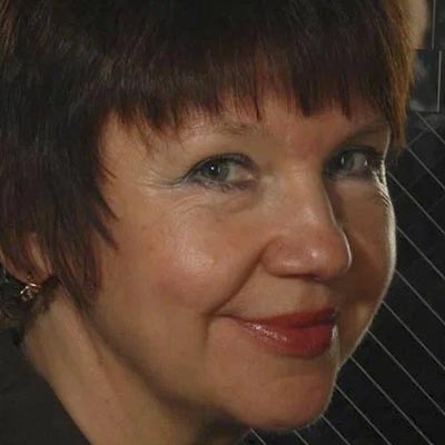 Наталья Казначеева