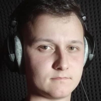 Андрей Маслов