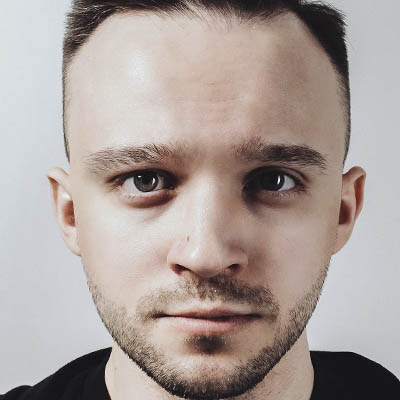 Юрий Романов