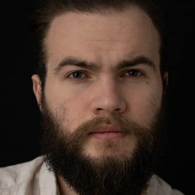 Константин Тихомиров